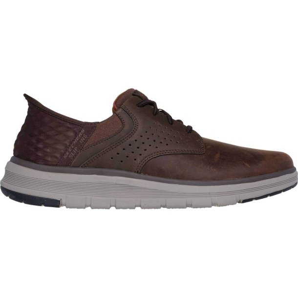 SKECHERS SLIP-INS . COCOA