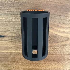 TAKT & jAGT LYDDMPERHOLDER