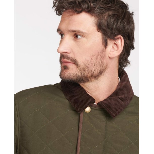BARBOUR BURTON QUILT, GRN